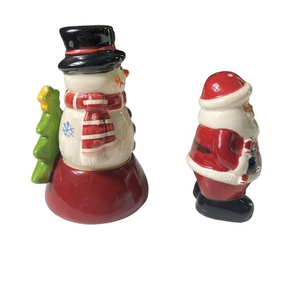 Santa Claus & Snowman Christmas Tree Stand Ceramic Salt & Pepper Shakers - Picture 4 of 6
